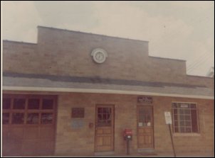 Lithopolis Post Office, Lithopolis, Ohio. Photo taken July 1968 by Margie Pfund (dec.) of Columbiana, Ohio